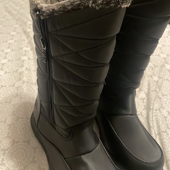 New Totes boots - Picture 5 of 7